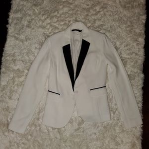 ARK & CO  WOMEN BLAZER BLACK AND WHITE (EUC)